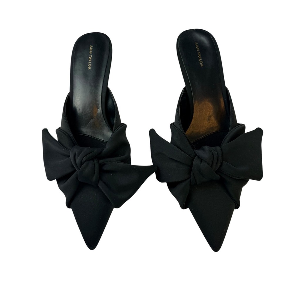 Ann Taylor Black Bow‎ Pointed Toe Mule Heels SZ 9.5M Elegant Slip On Dress Shoes
